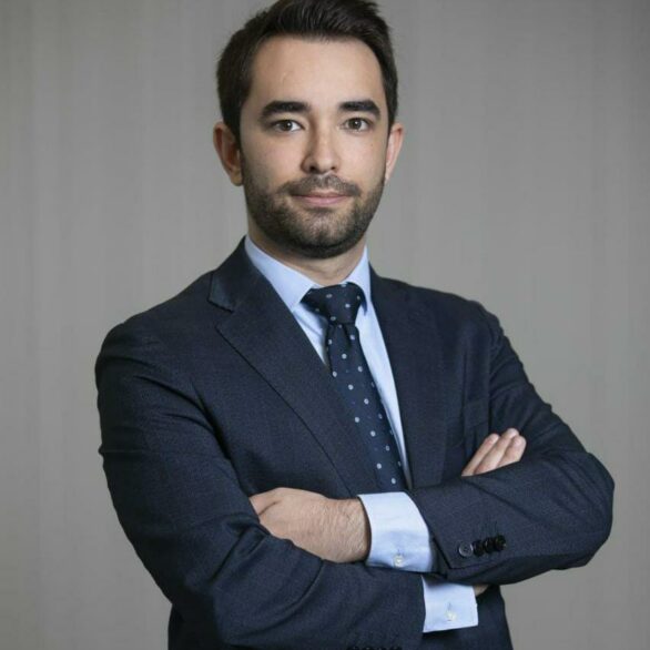 Eduardo Oliveros Caballero